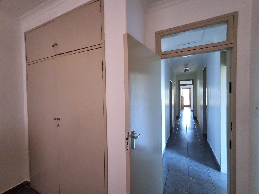 4 Bedroom Property for Sale in Protea Park North West